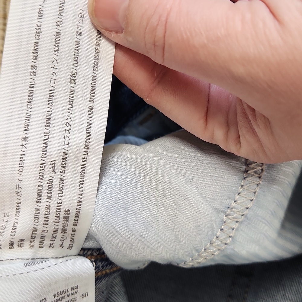 Hollister Curvy High-Rise Mom Jean Distressed Vintage Stretch W26 L27 3R - Picture 3 of 11